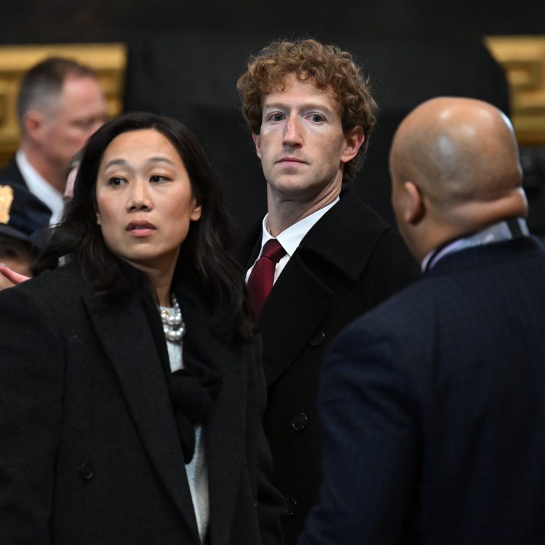 Read more about the article Meta Chief Zuckerberg Joins the Business Roundtable