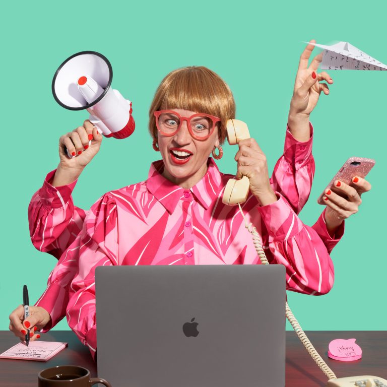 Read more about the article Worn Out by an Extrovert? You Can Go ‘Gray.’