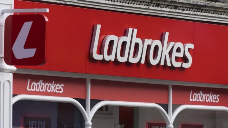 Read more about the article Ladbrokes owner Entain CEO Isaacs steps down
