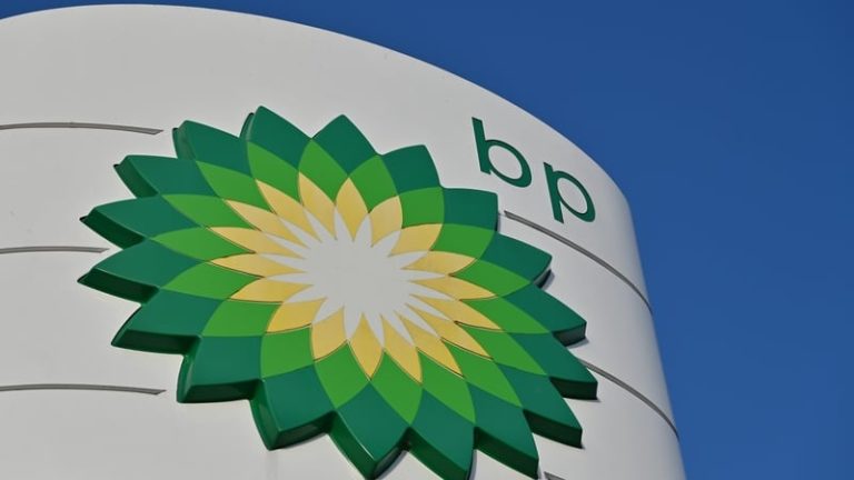 Read more about the article BP’s fourth-quarter earnings drops to four-year low