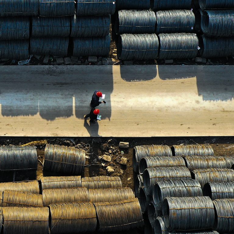 Read more about the article Trump Imposes 25% Tariffs on Steel and Aluminum From Foreign Countries