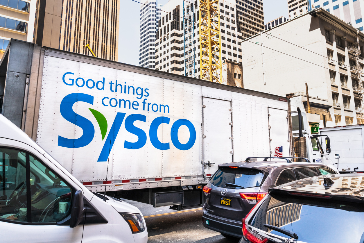 sysco-stock:-analyst-estimates-&-ratings