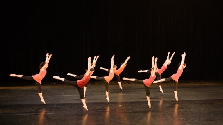 Read more about the article ‘Serious questions’ facing The Arts Council, says Harris