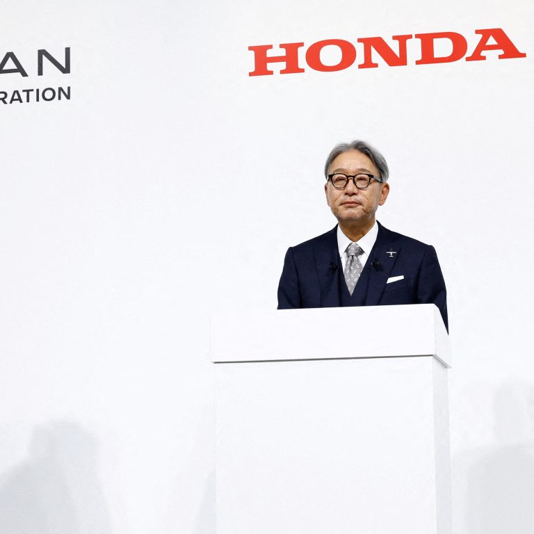 Read more about the article Honda and Nissan Scrap $50 Billion Merger Plan