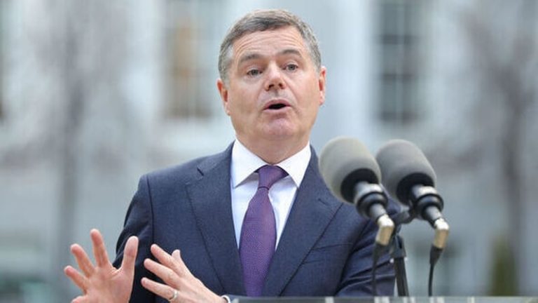 Read more about the article Donohoe warns over EU-US trade war amid tariff threat