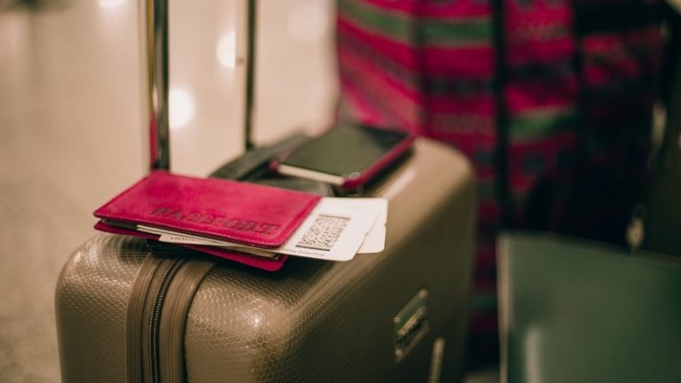 Read more about the article Pay-Per Plane: How little extras make airlines big money