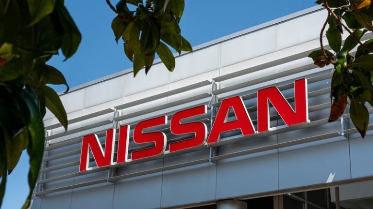 Read more about the article Japan to court Tesla on Nissan investment, FT reports