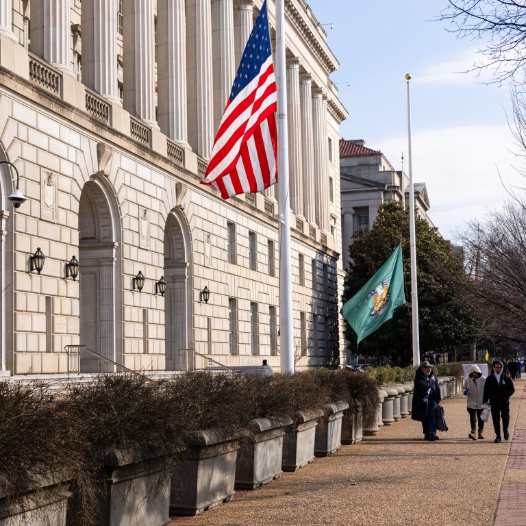 Read more about the article I.R.S. Fires 6,700 Employees Amid Tax Filing Season