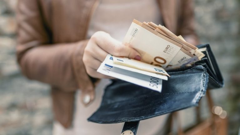 Read more about the article Govt launches first ever financial literacy strategy