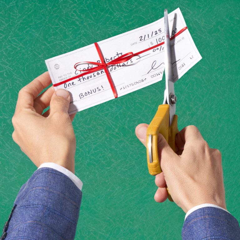 Read more about the article Can a Year-End Bonus Be Docked If You Took Maternity Leave?