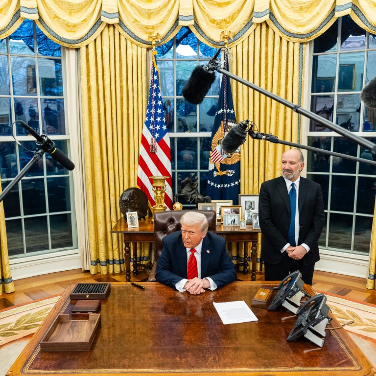 Read more about the article A.P. Sues Trump Officials Over White House Ban
