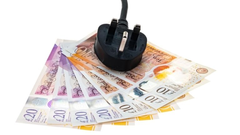 Read more about the article UK consumers face higher energy bills as price cap rises