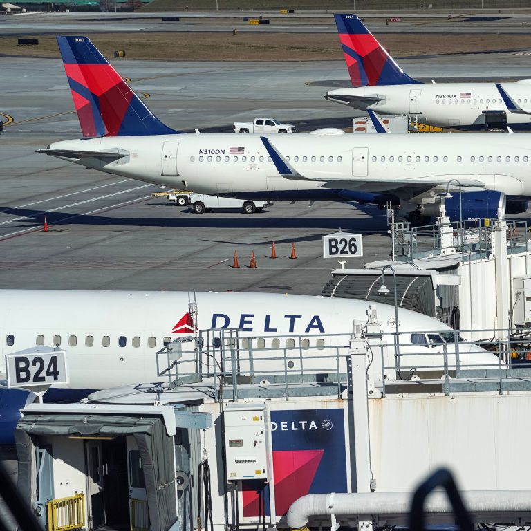 Read more about the article Delta Flight Makes Emergency Landing After ‘Possible Smoke’ in Plane, F.A.A. Says