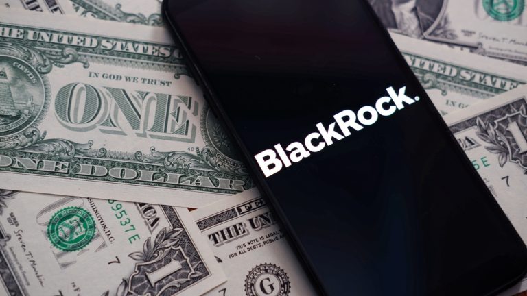 Read more about the article Is Wall Street Bullish or Bearish on BlackRock Stock?