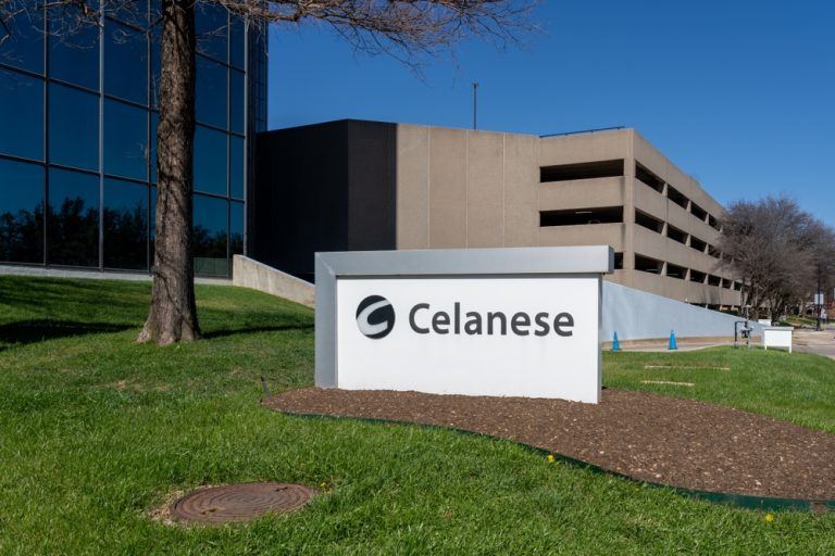 Read more about the article Celanese Stock: Analyst Estimates & Ratings