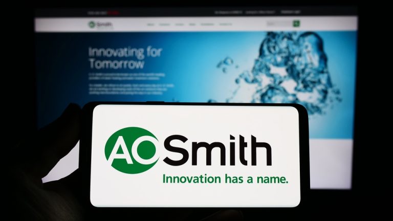 Read more about the article Are Wall Street Analysts Bullish on A. O. Smith Stock?