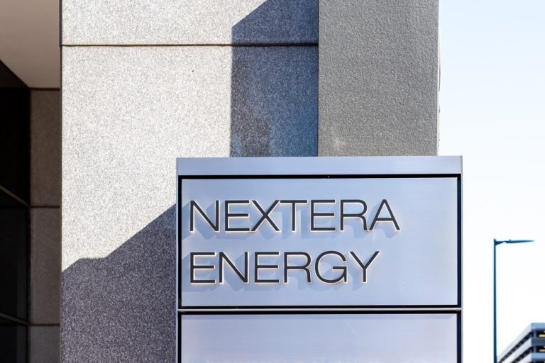 Read more about the article Do Wall Street Analysts Like NextEra Energy Stock?
