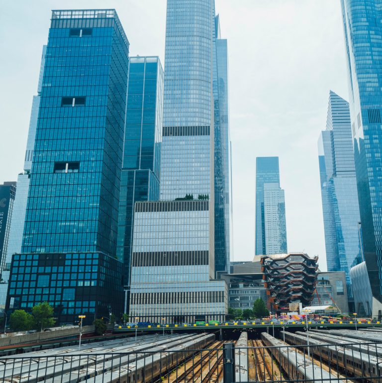 Read more about the article Trump’s ‘Gold Card’ Set Off Panic in an Unexpected Place: Real Estate