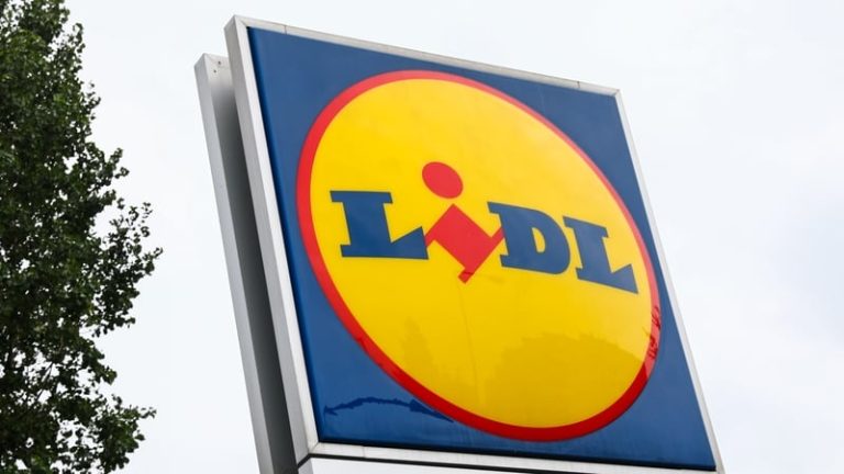 Read more about the article Lidl announces average of 3% pay rise for workers