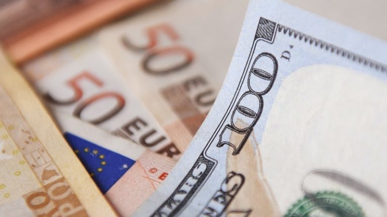 Read more about the article Euro rallies as Germany’s debt overhaul boosts outlook