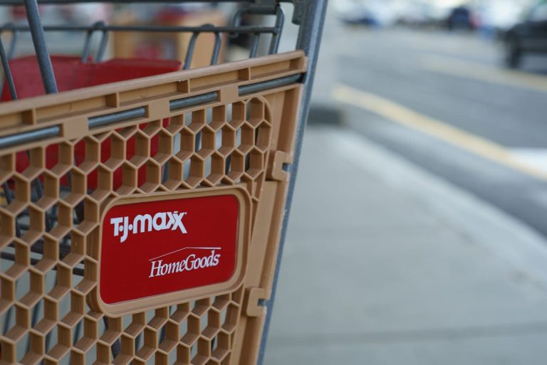 Read more about the article How Is TJX Companies’ Stock Performance Compared to Other Apparel Retail Stocks?