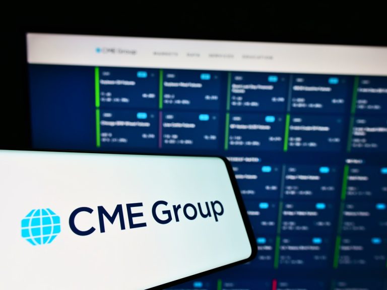 Read more about the article CME Group Stock: Is CME Outperforming the Financial Sector?
