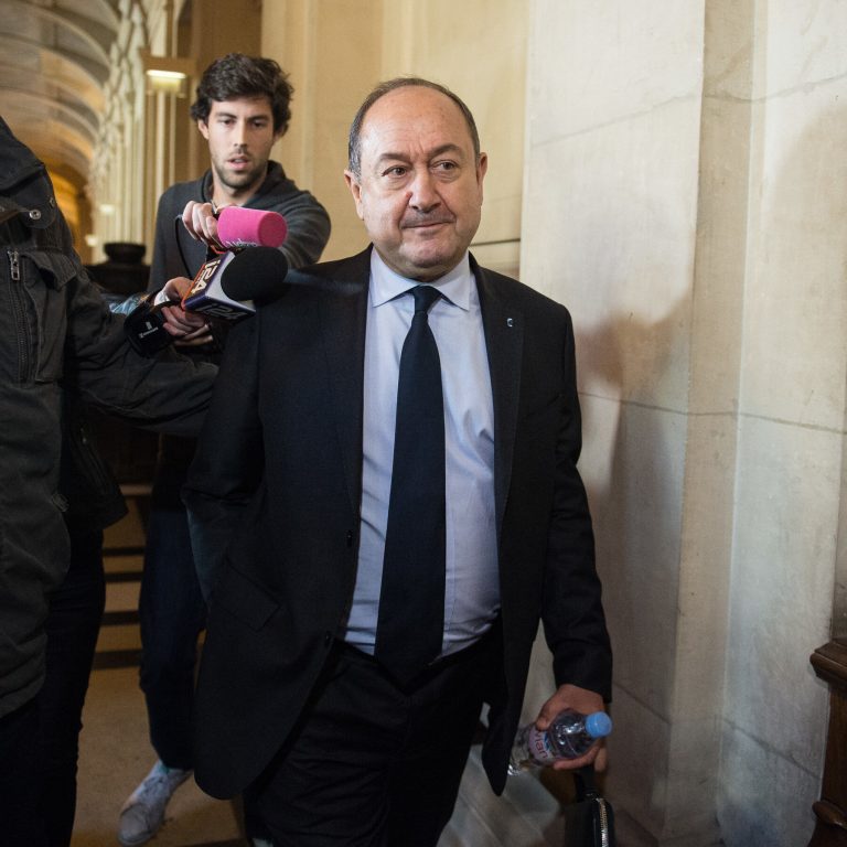Read more about the article France’s Ex-Intelligence Chief Convicted in Influence Peddling Trial Involving LVMH