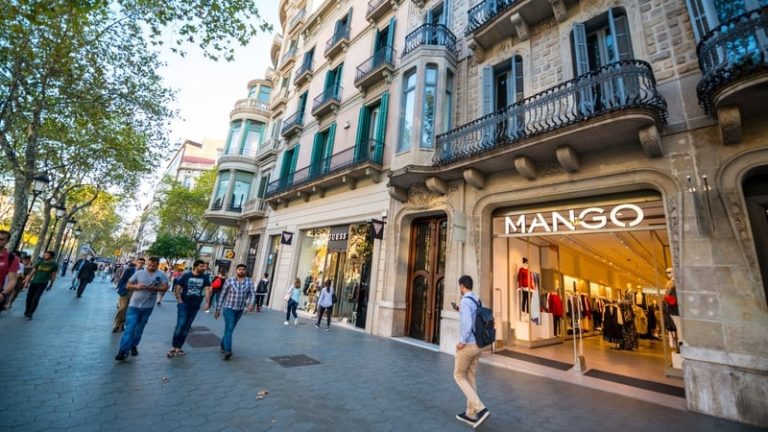 Read more about the article Spanish fashion company Mango’s sales rise 8% in 2024