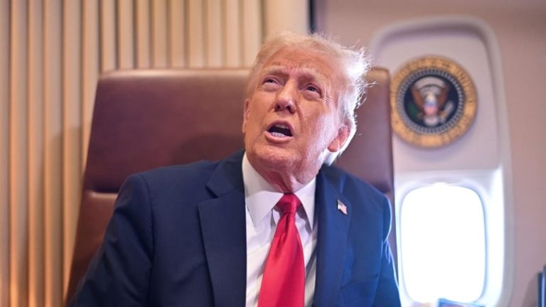 Read more about the article Trump declines to rule out 2025 US recession