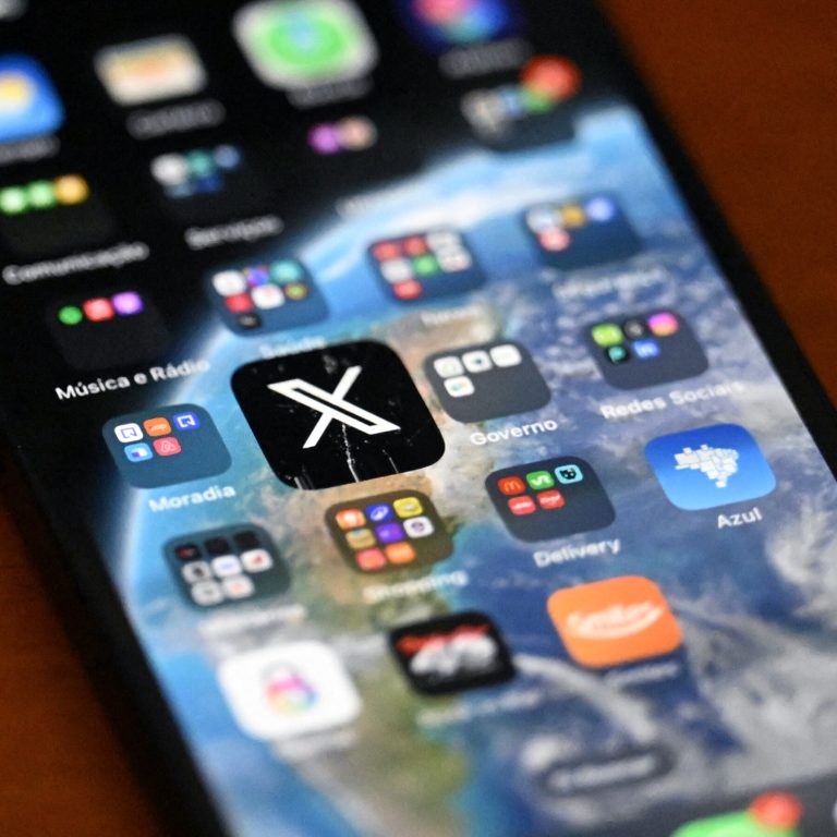 Read more about the article Elon Musk Says X Outages Were Caused by a Cyberattack From Ukraine