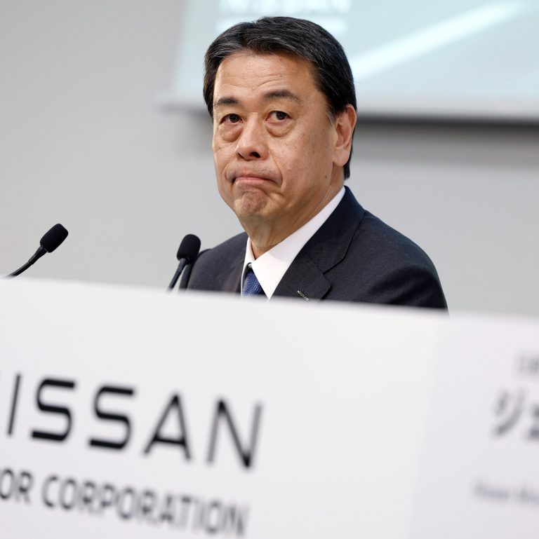 Read more about the article Nissan, Facing Mounting Challenges, Replaces Its C.E.O.