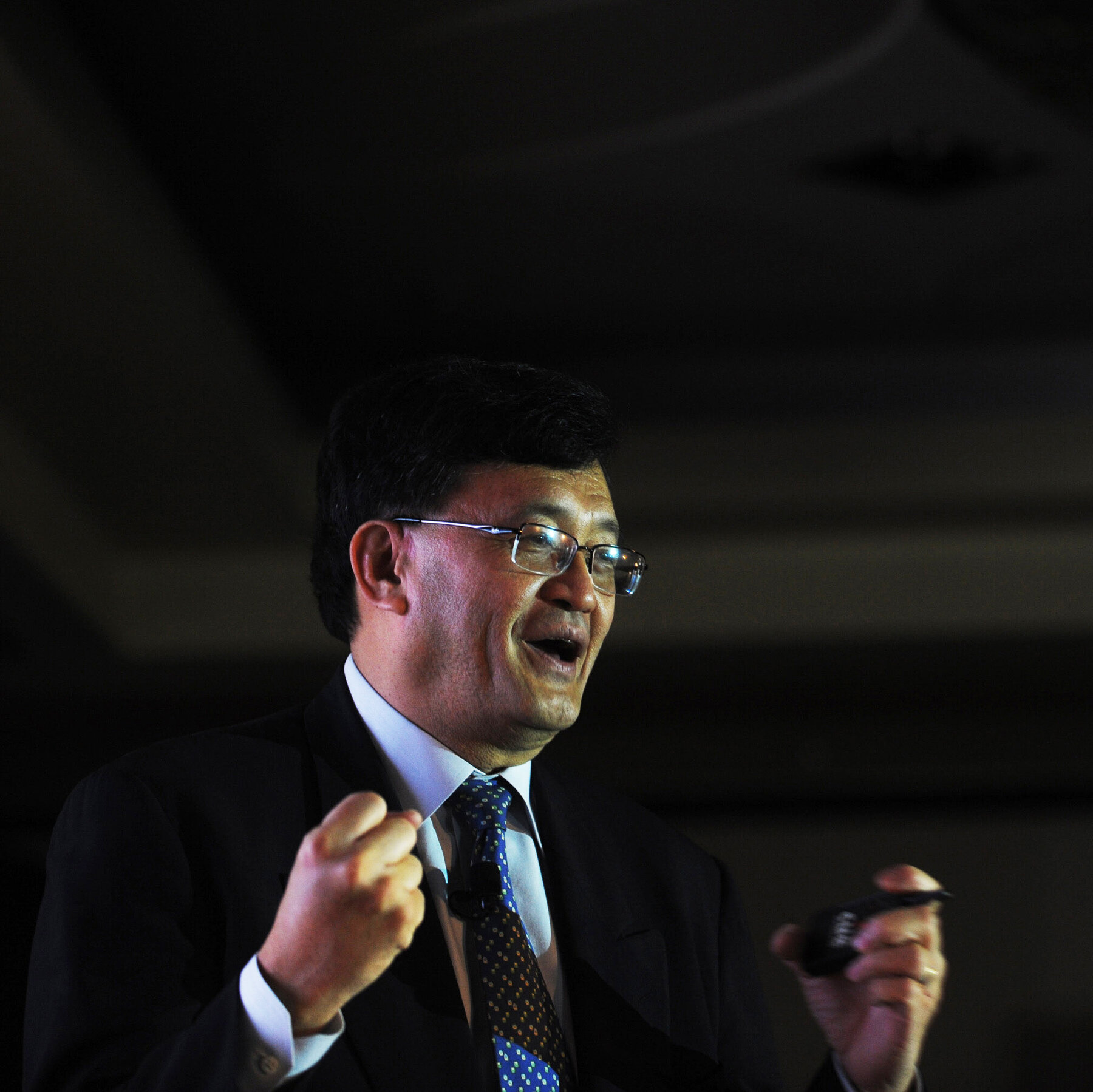 intel-names-lip-bu-tan-as-new-ceo-amid-turnaround-efforts