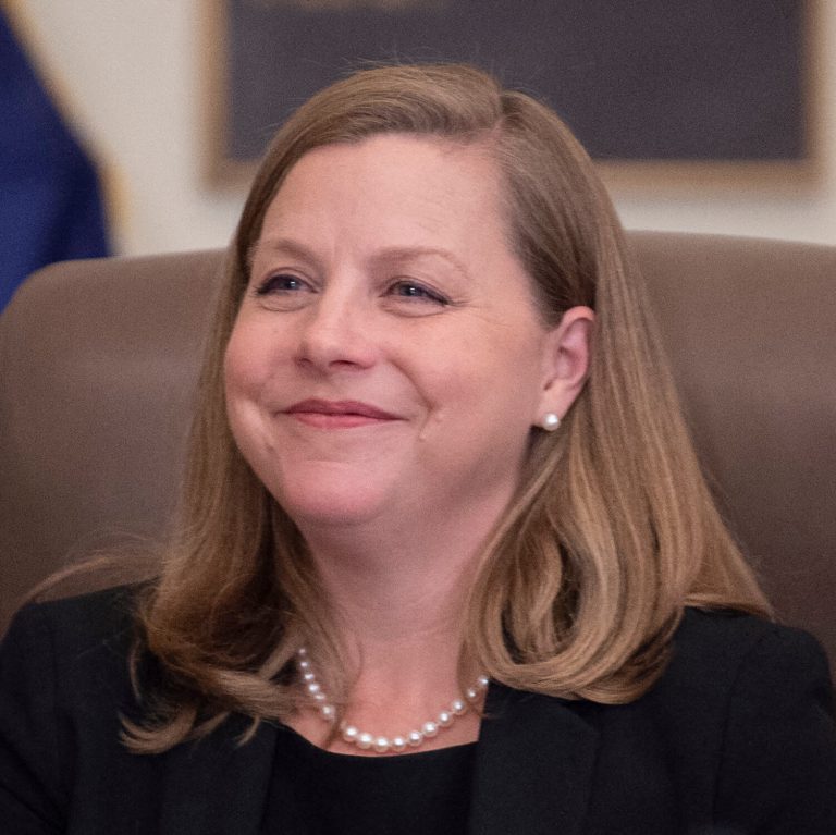 Read more about the article Fed Governor Michelle Bowman Is Trump’s Pick for Wall Street’s Top Cop