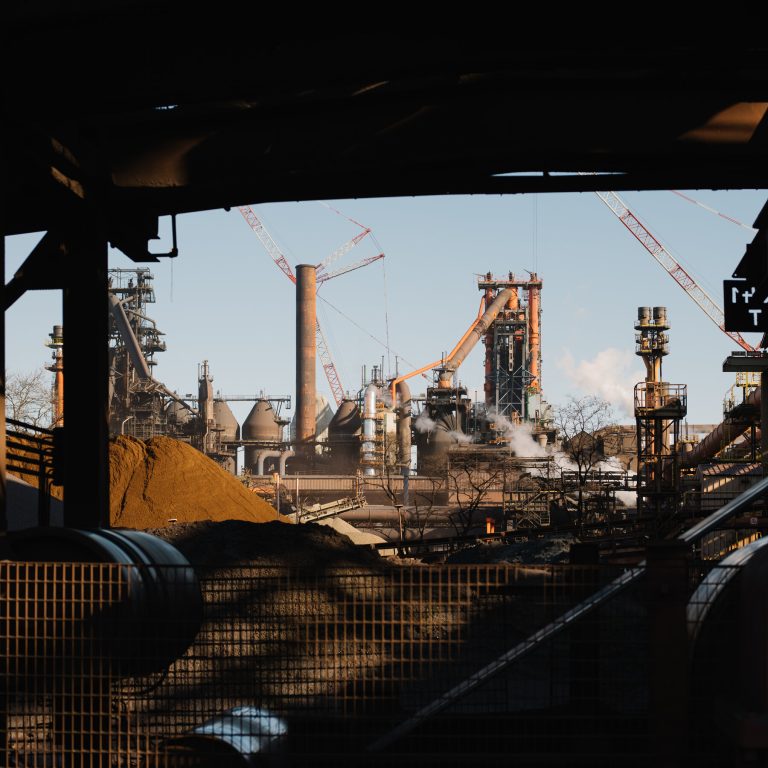 Read more about the article Europe Retaliates Against Trump’s Tariffs as Trade Fight Widens
