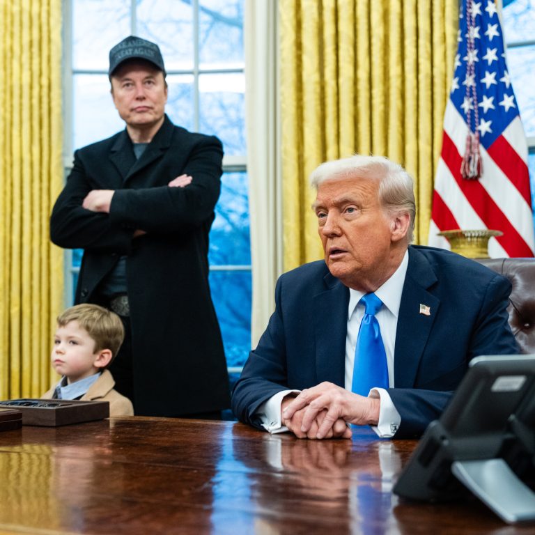 Read more about the article Trump and DOGE Create Anxiety but Opportunity for Federal Contractors