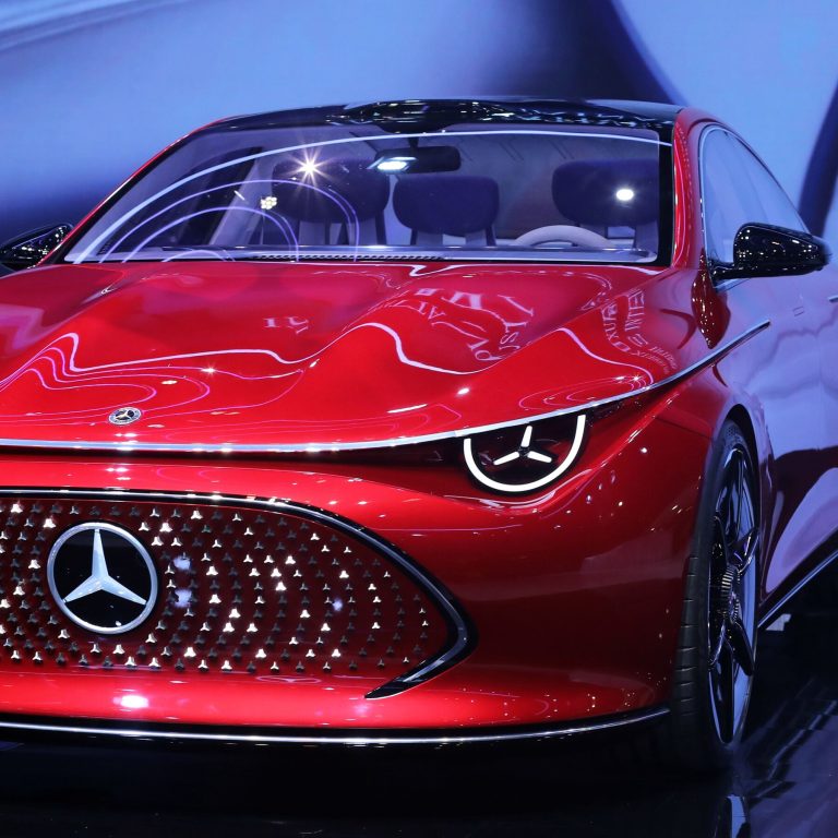 Read more about the article Mercedes’s Most Affordable Sedan Will Be Electric