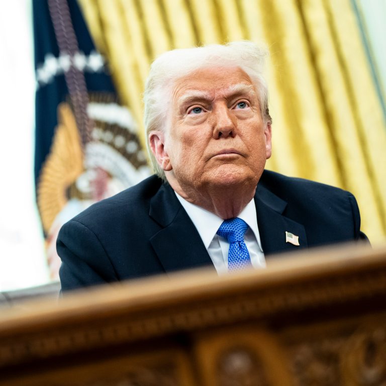 Read more about the article Trump Attacks Reporting on Musk War Plans Meeting