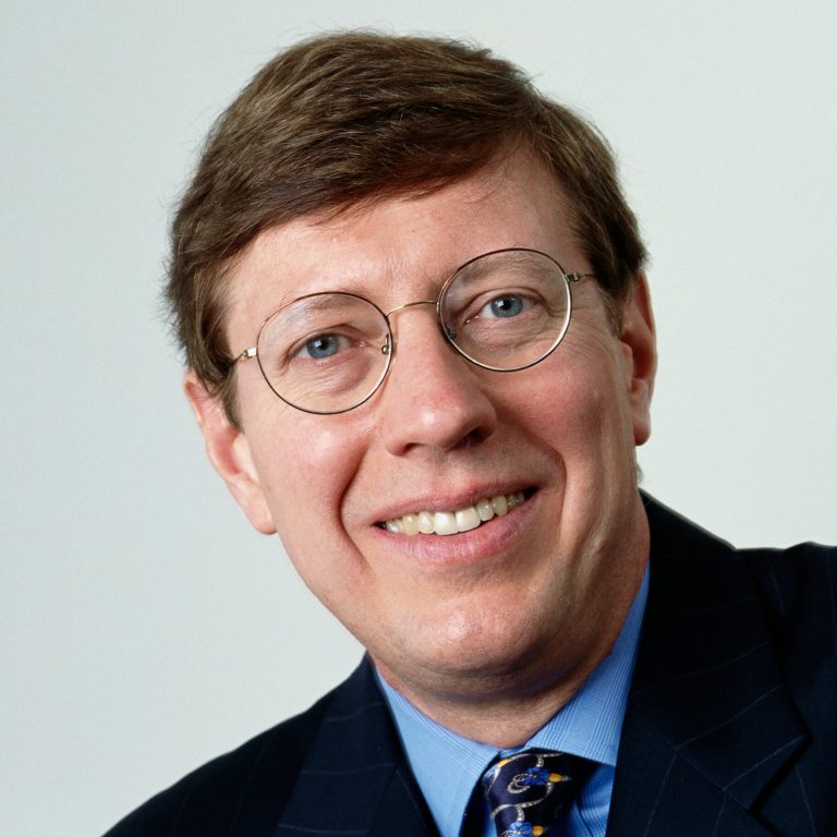 Read more about the article Robert Denham, Lawyer Who Steered Companies Through Crises, Dies at 79