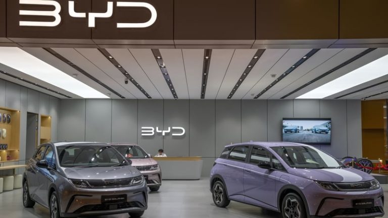 Read more about the article Chinese EV giant BYD’s fourth-quarter profit leaps 73%