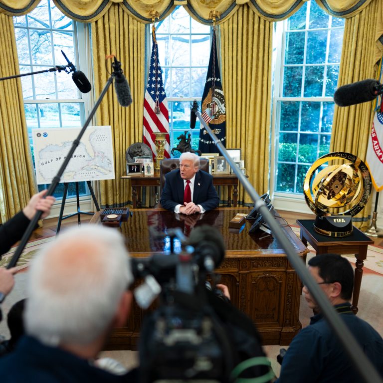 Read more about the article Trump Floats Chinese Tariff Cuts in Exchange for TikTok Deal