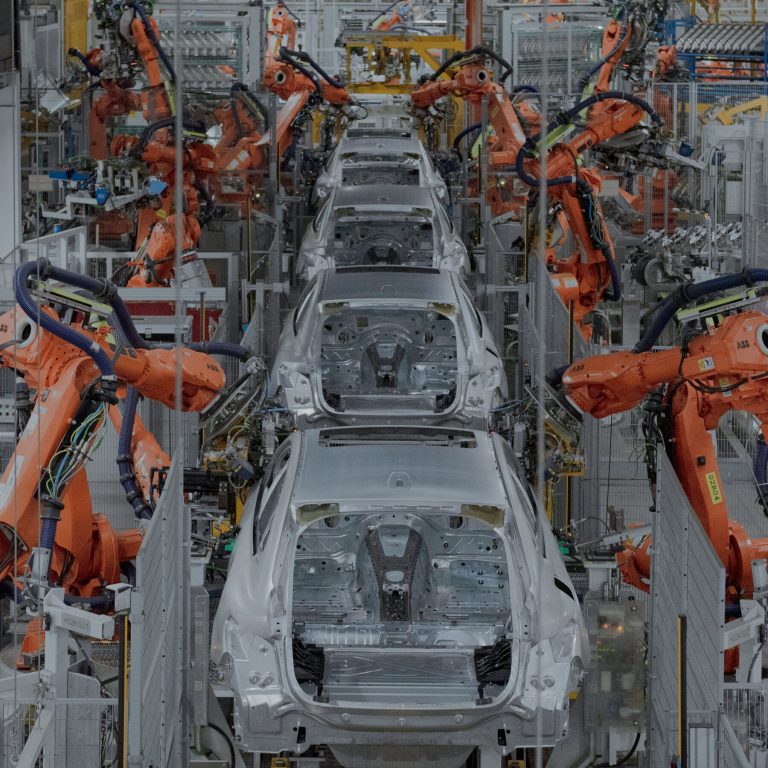 Read more about the article Trump’s Tariffs on Autos Would Hit Europe Hard