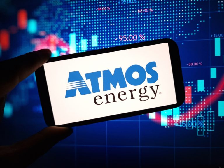 Read more about the article Is Atmos Energy Corporation Stock Outperforming the Nasdaq?