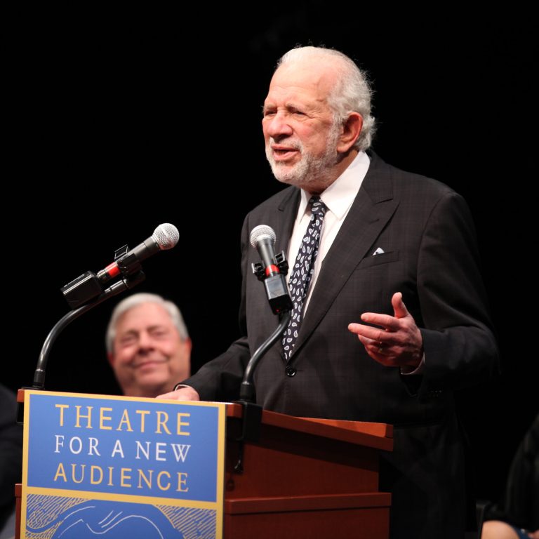 Read more about the article Leonard Polonsky, Philanthropist Who Supported the Arts, Dies at 97