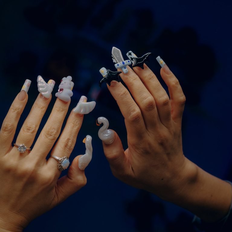 Read more about the article Nails Are the Canvas for Her Mind-Boggling Creations