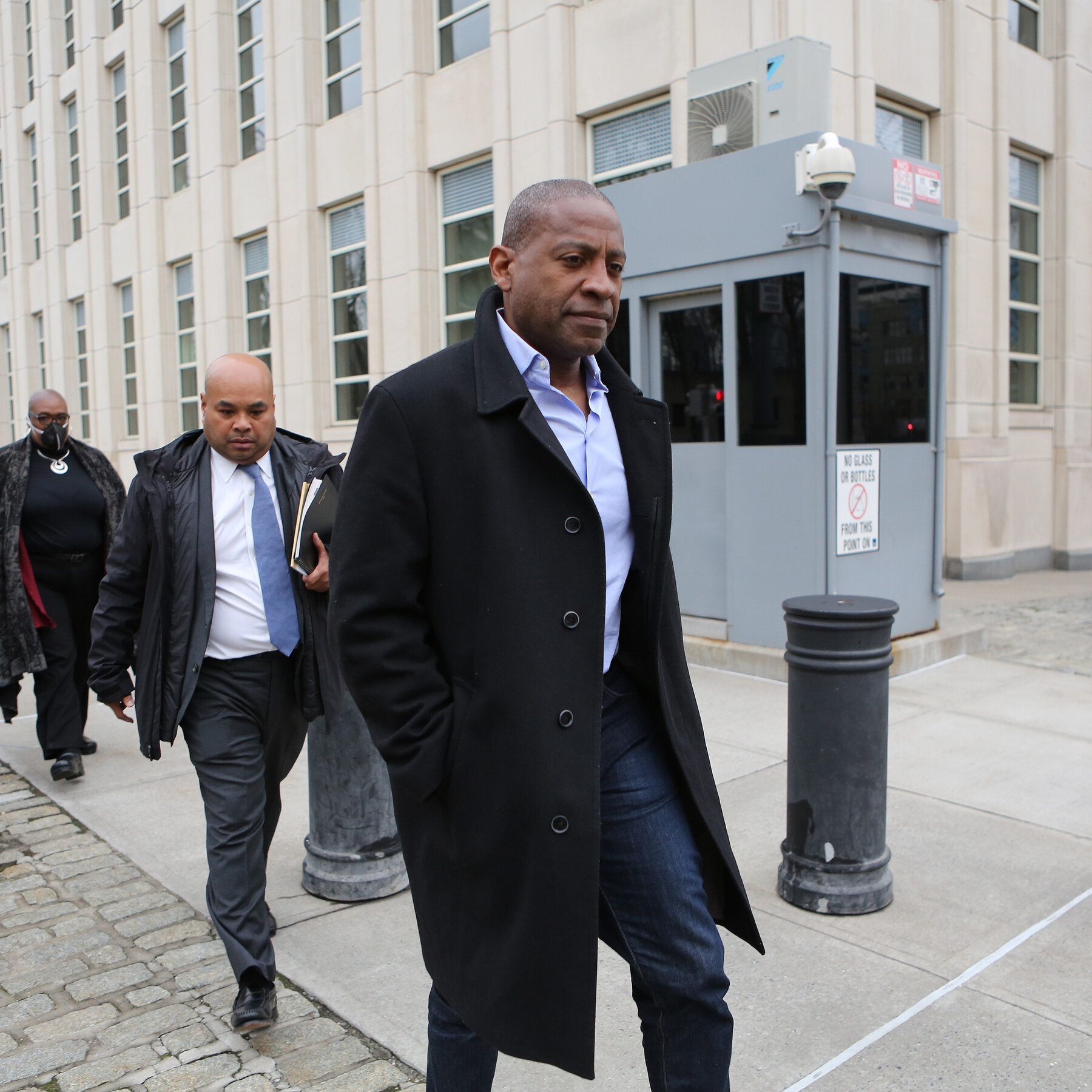 trump-commutes-ozy-media-founder’s-sentence-just-before-his-surrender