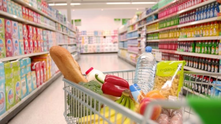 Read more about the article Trolley Toll: How tariffs could impact your weekly shop