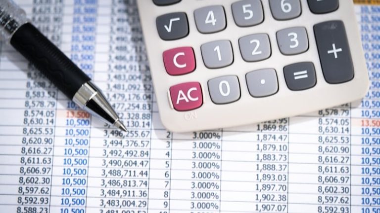 Read more about the article What are Irish people doing with their savings of €163 billion?