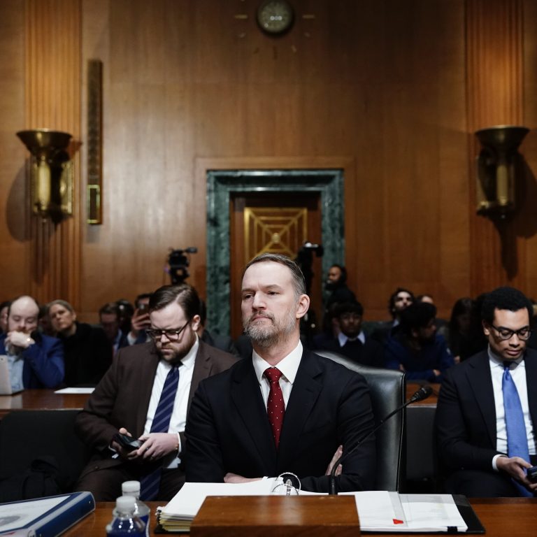 Read more about the article Trump Officials Point to Outreach on Tariffs in a Bid to Calm Markets