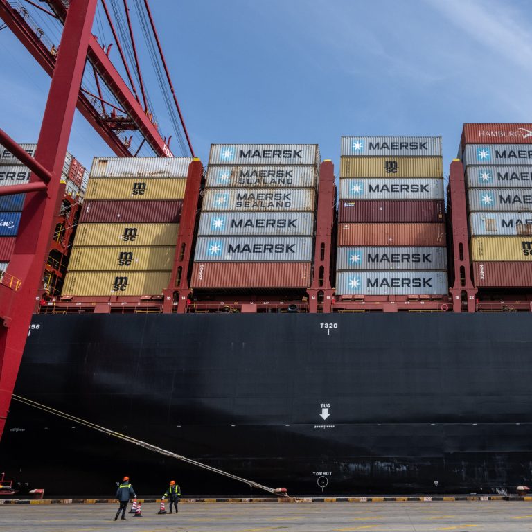 Read more about the article U.S. and China Headed for ‘Monumental’ Split, Putting World Economy on Edge