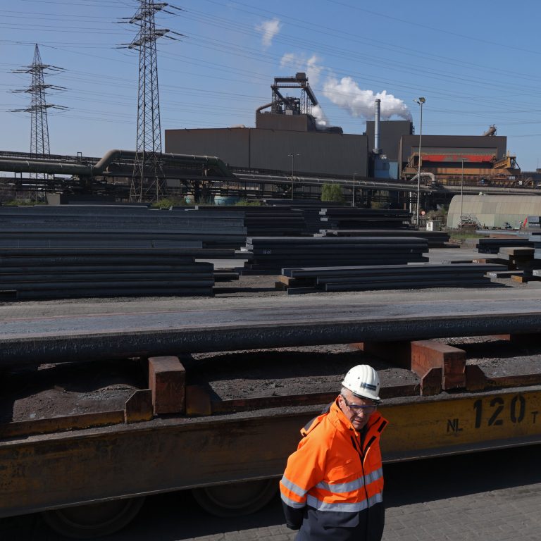 Read more about the article After Trump’s Pause on Tariffs, EU Delays Retaliation to Allow Talks